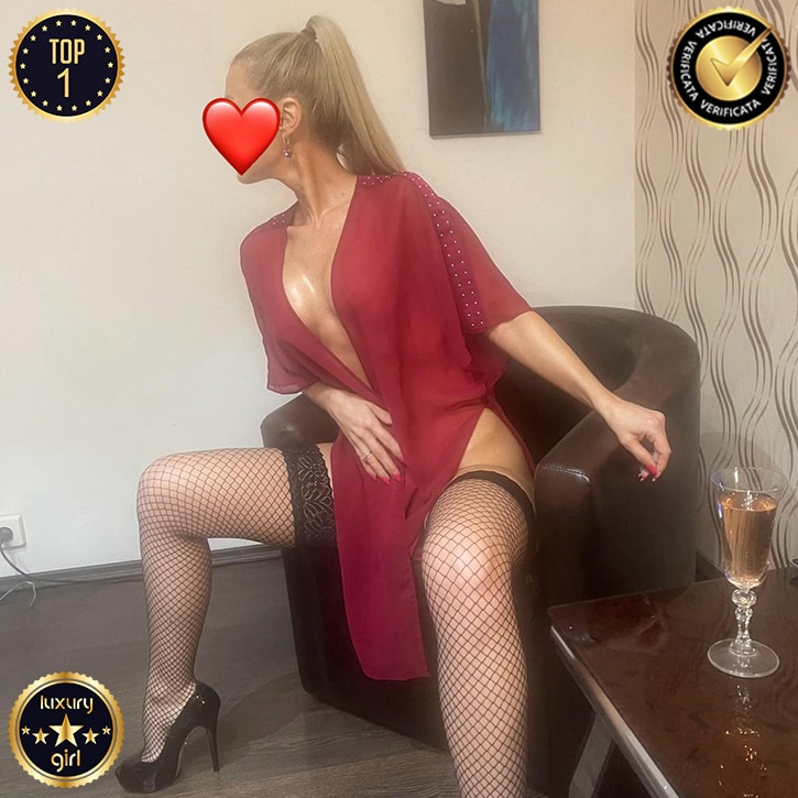 0730355379 cristina escorta lux bucuresti